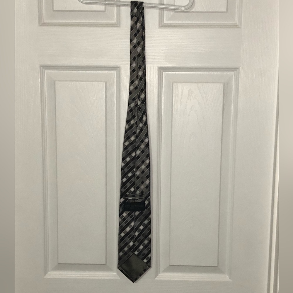 Giorgio Brutini men’s neck tie black/ silver OS - Picture 3 of 4